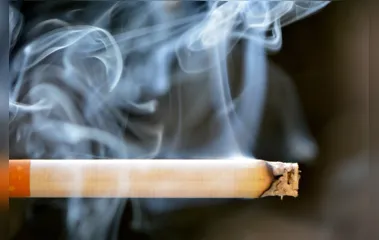 14,6% da população paranaense acima de 18 anos ainda faz uso do tabaco