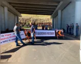 Trabalhadores bloquearam trecho da BR-376