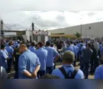 Renault e trabalhadores fazem acordo e fábrica já voltou no Paraná