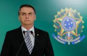 Cantor, atores, padre e até ex-jogador pedem impeachment de Bolsonaro na Câmara; veja lista