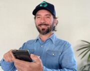 Paranaense lança MinotauroApp para comercialização de rebanho