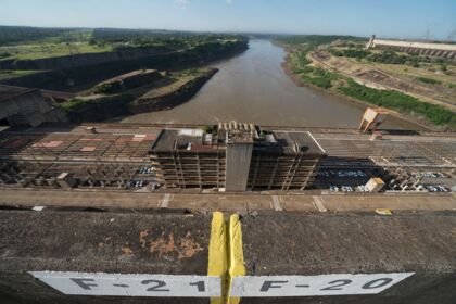 Usina de Itaipu chega aos 50 milhões de megawatts-hora nesta sexta (28)
