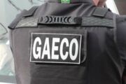 Gaeco denuncia empresário e servidor do IAT por cobrança de propina