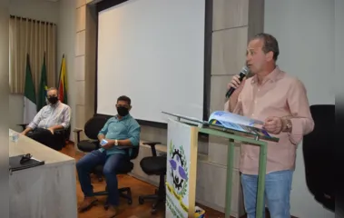 Carlos Gil apresenta equipe de gestão da Prefeitura de Ivaiporã