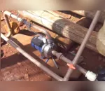 Três homens invadem propriedade e furtam bomba de irrigação