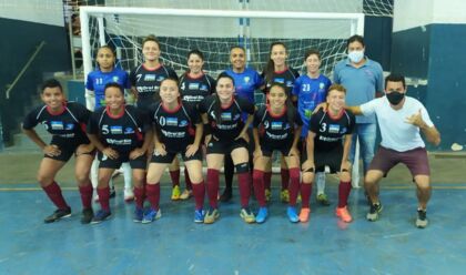 Equipe de futsal feminino de Apucarana conquista título regional