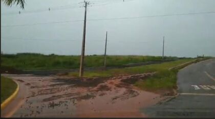 Chuva forte é registrada em Apucarana durante a tarde; veja