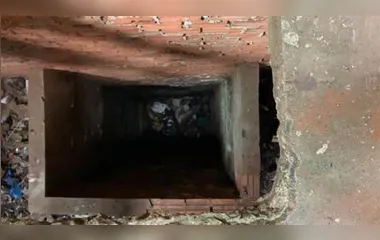 Bombeiros resgatam mulher que caiu em buraco de 8 metros