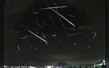 A chuva de meteoros, chamada de Delta Aquarídas do Sul, começou no dia 12 de julho