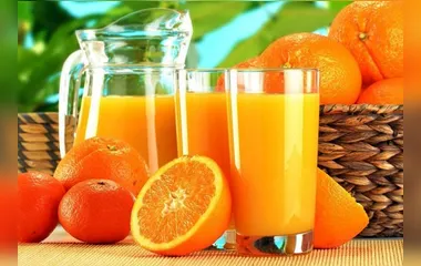 Suco de laranja: saiba os cuidados ao consumir esta bebida