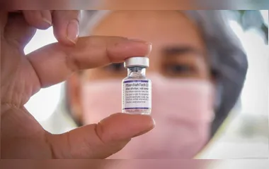Pfizer: vacina contra covid protege crianças de 5 a 11 anos