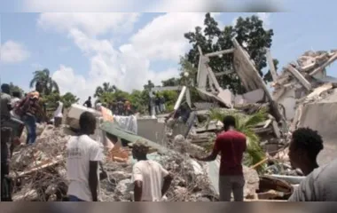Terremoto: mortes no Haiti quase duplicaram em 24 horas