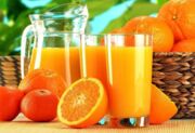 O suco de laranja é uma das bebidas preferidas dos brasileiros