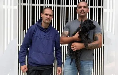Policiais salvam cadela deixada amarrada em linha férrea