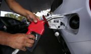 ANP: Preço do litro da gasolina cai na média do Brasil