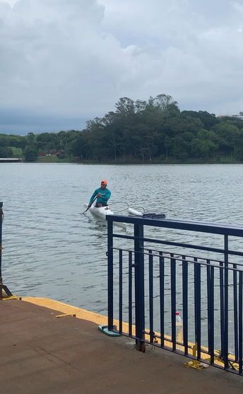 Medalhista  apucaranense realiza treinos no Lago Jaboti