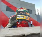 Grafiteiro conclui homenagem a Ayrton Senna, em Apucarana