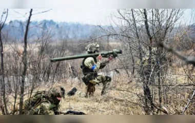 Alemanha anuncia envio de armas e munições à Ucrânia
