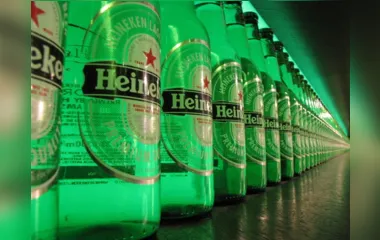 Heineken deixará de produzir e vender cerveja na Rússia