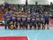 Apucarana Futsal estreia vitorioso e é prestigiado por 2 mil pessoas