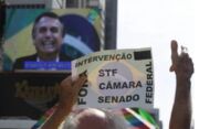 Bolsonaro diz que 1º de maio não será dia de protestos