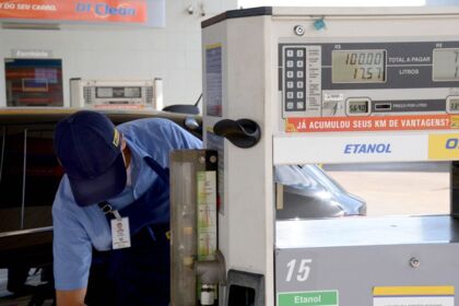 Em menos de um mês, etanol fica até R$ 0,65 mais caro