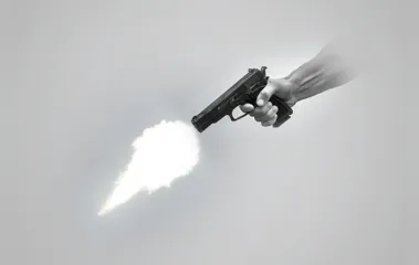 Filho mata própria mãe em Mamborê com tiro de revólver