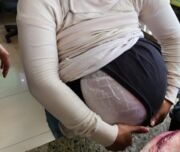 'Falsa grávida' é presa com sementes de maconha na barriga