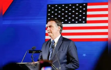 Às vésperas de reunião, Bolsonaro questiona eleição nos EUA