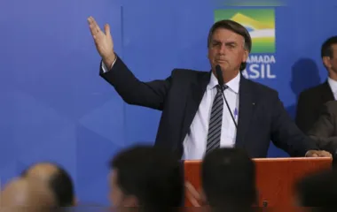 Bolsonaro sobre debates na TV: “Se o Lula for, eu vou junto”