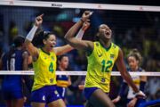 A seleção brasileira feminina de vôlei derrotou a Sérvia por 3 a 0 na manhã deste domingo (19)