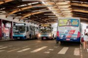 Antes da pandemia, por exemplo, o transporte público de Apucarana registrava, no fim de 2019, uma média de 15.500 pagantes por dia
