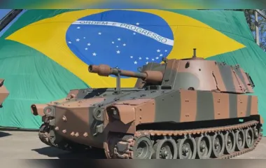 Exército Brasileiro doa 21 blindados ao Uruguai