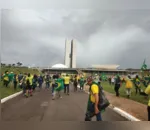 Os extremistas que invadiram o Palácio do Planalto neste domingo (08)