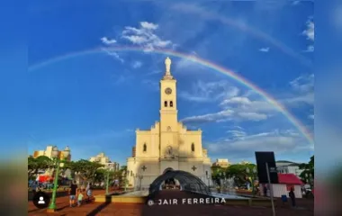 Fotógrafo de Apucarana faz registro encantador da Catedral