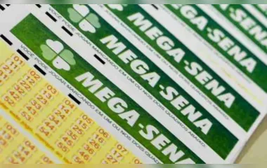 O sorteio da Mega-Sena  neste sábado (10) não teve acertadores das seis dezenas e está acumulado em mais de R$ 135 para quarta-feira (14)