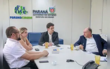 Quatro secretários de Estado do Governo do Paraná tomaram posse, nesta segunda-feira (13), como novos membros do Comitê de Investimentos do Sistema de Financiamento aos Municípios (SFM)