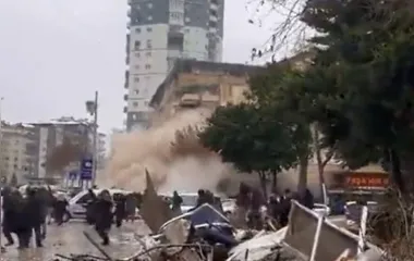 Novo terremoto atinge a Turquia nesta segunda (27); saiba mais