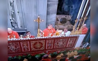 Cardeal Dom João Braz de Aviz durante a Missa de Pentecoste