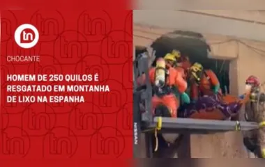 Homem de 250 quilos é resgatado em montanha de lixo na Espanha