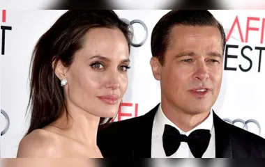 Angelina Jolie e Brad Pitt oficializam o divórcio após sete anos