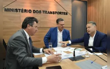 Deputado Sérgio Souza se reuniu com o Ministro dos Transportes, Renan Filho, e com o Ministro da Agricultura, Carlos Fávaro