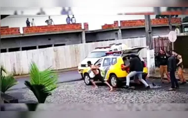 Suspeito algemado foge de policiais no Paraná; assista o flagrante