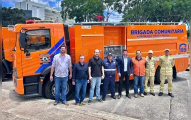 Defesa Civil de Jandaia recebe caminhão de combate a incêndio; confira
