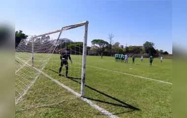 Dom Romeu e Pinheirão disputam o título da Copa Apucarana de Futebol