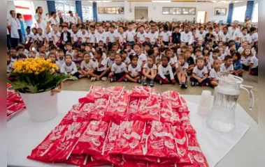 Lions Clube repassa 490 kits de higiene bucal para alunos de Apucarana
