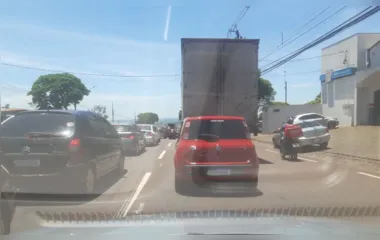 Obras do Dnit prejudicam trânsito na saída para Londrina