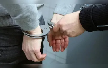 Homem aplica golpe do 'bilhete premiado' e é preso em Arapongas