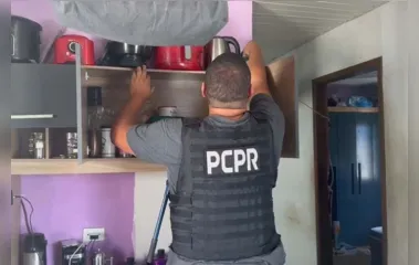 PCPR prende quatro pessoas ligadas ao tráfico de drogas em Antonina