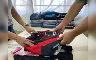 Campanha do Centro Pop arrecada 1.600 peças de roupas em Arapongas